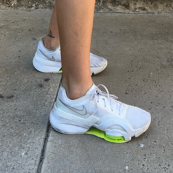 Men’s workout shoe - Picture 7 of 7